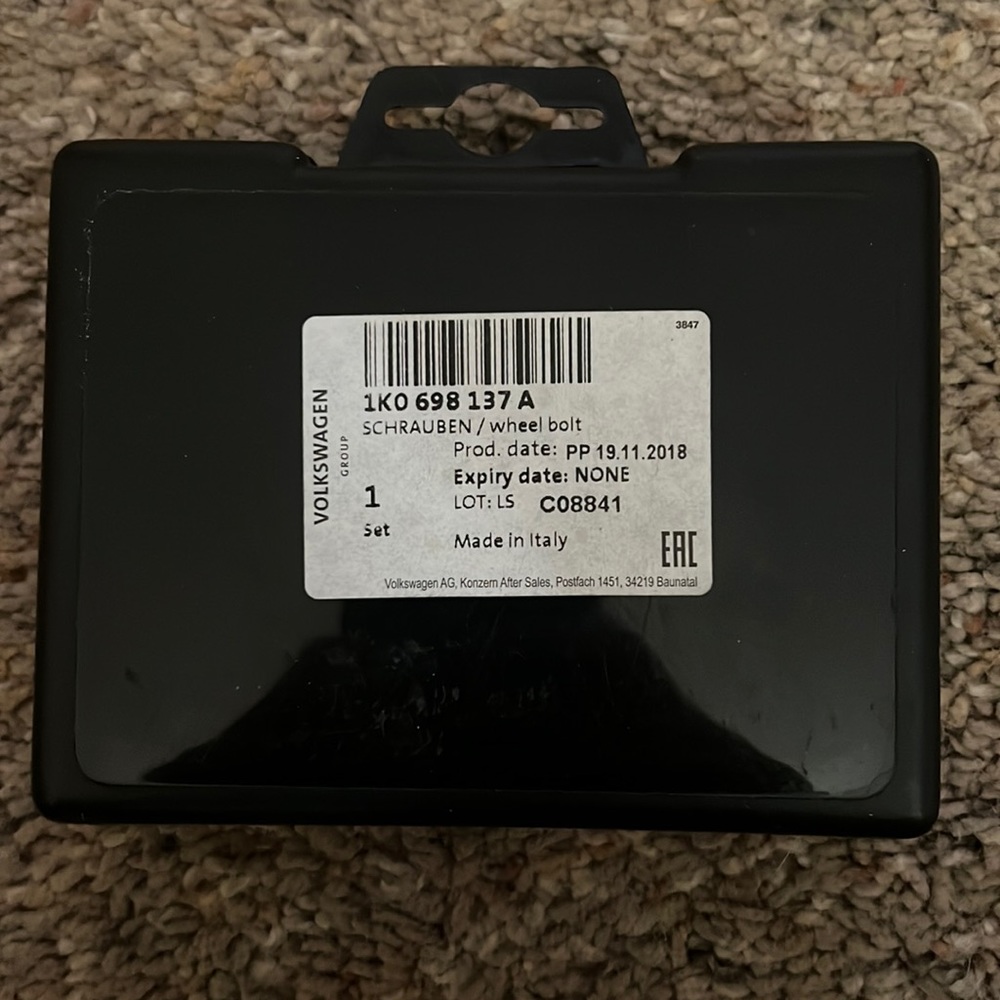 Volkswagon Lockable Wheel Bolts